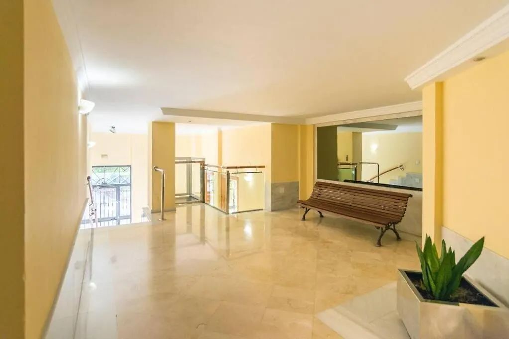 Cathedral Suites Málaga 0*,